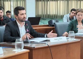 Con una fuerte polémica, sigue sin votarse la cesión del Predio de la Flor