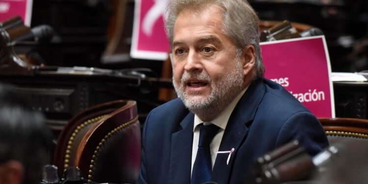 «No puede ser más caro producir y trabajar en el interior que en el AMBA»