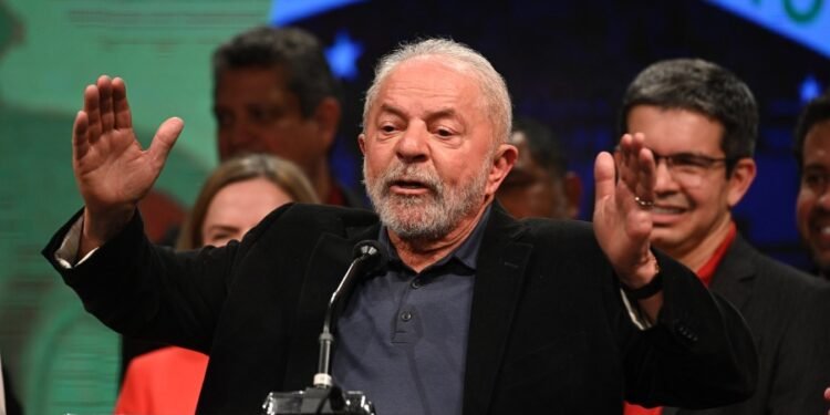 Lula: «La lucha continúa hasta la victoria final»