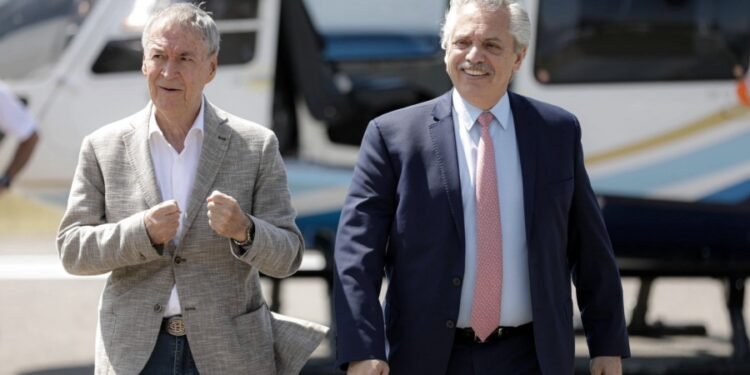 Alberto Fernández pidió estar «orgullosos» del desarrollo científico y tecnológico