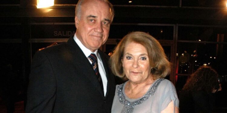 Falleció el periodista César Mascetti, histórico conductor de Telenoche