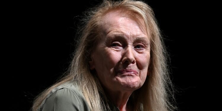 Feminista y referente de la autoficción, Annie Ernaux le imprime al Nobel el sello de una época