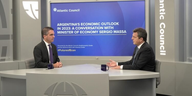 Massa y la inflación: «Nuestra obsesión es transitar mes a mes la escalera descendente»