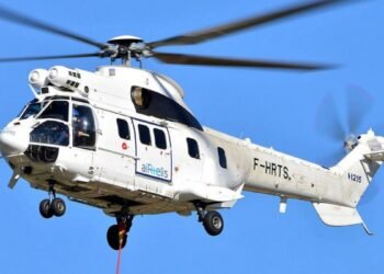 Suman un helicóptero alquilado a Francia para combatir incendios forestales