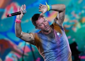 Coldplay hizo vibrar River y sorprendió tocando «De Música Ligera» de Soda Stereo