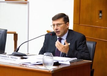 Mársico pidió informes sobre controles de viajes de adolescentes