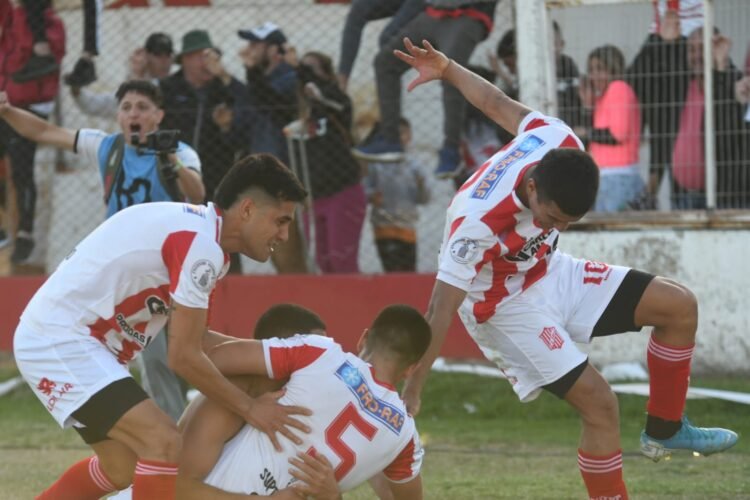 Las mejores fotos del clásico rafaelino