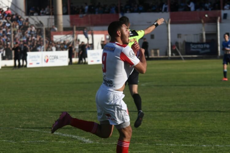 Las mejores fotos del clásico rafaelino