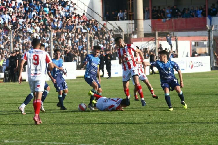 Las mejores fotos del clásico rafaelino