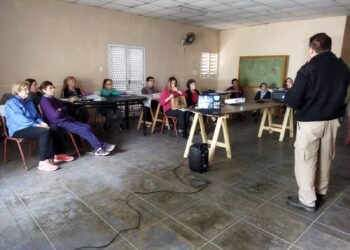 El taller de Memoria de barrio Italia se capacitó en Ojos en Alerta