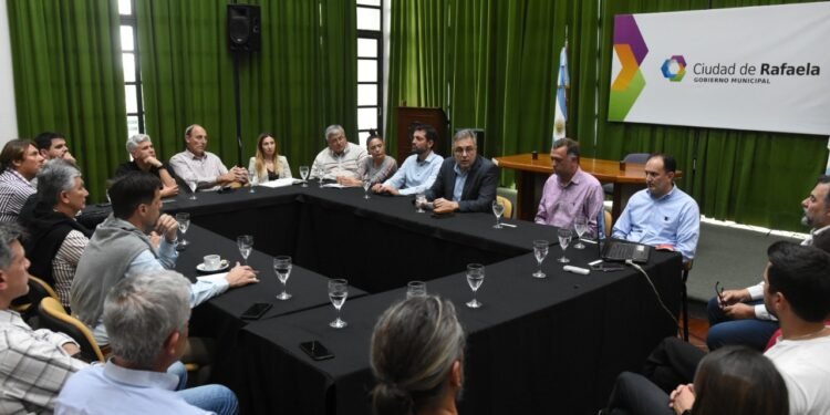 Presentaron un primer bosquejo del plan para extender el área industrial