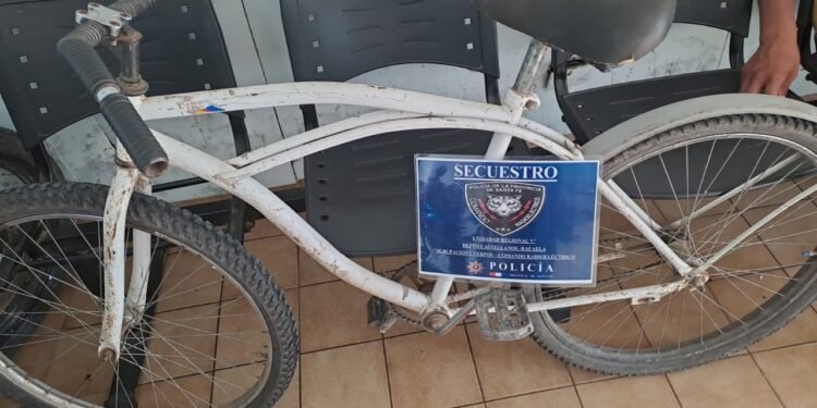 Tarde movida con intervenciones de la policía y detenidos