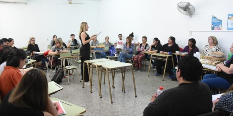 Las “Mujeres de la Seda” y de la huerta “SISU” compartieron su trabajo territorial