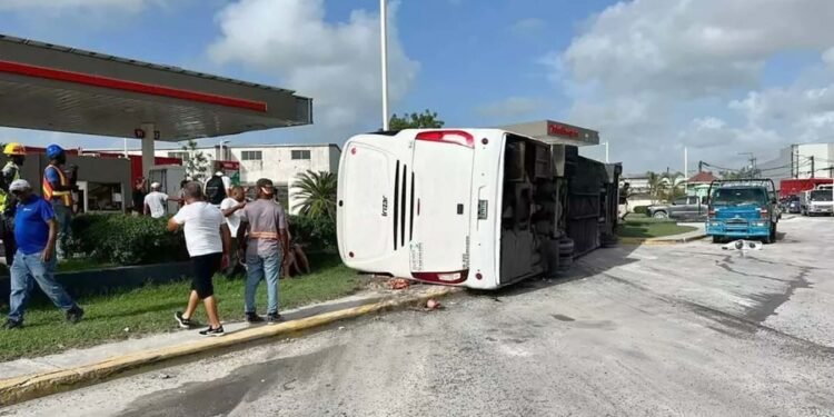 Murió un tercer argentino por el vuelco de micro en Punta Cana