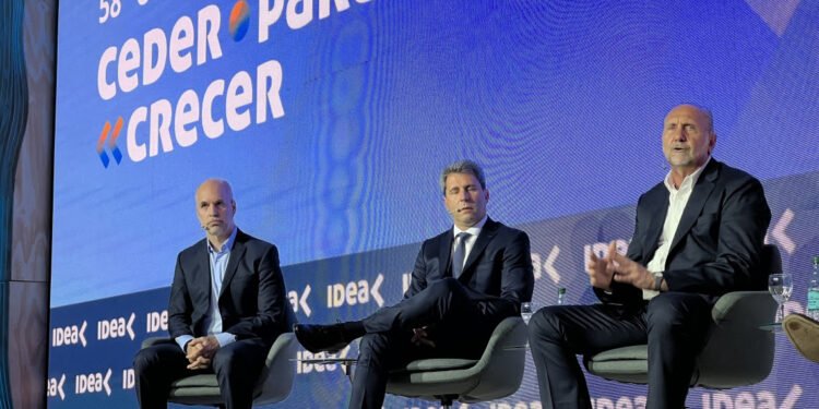 Perotti: «La política tiene que asumir los costos de decir que no, para generar equilibrios que terminan beneficiando a la comunidad»