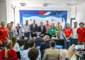 Presentaron la 46° edición de la Maratón acuática Santa Fe – Coronda