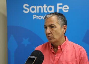 Se reanudan las negociaciones paritarias en Santa Fe