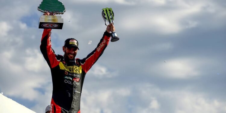 Facundo Ardusso ganó la final del TC en Toay en un carrerón