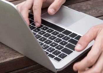 Cada vez más empresas ofrecen beneficios extras para contratar y retener empleados