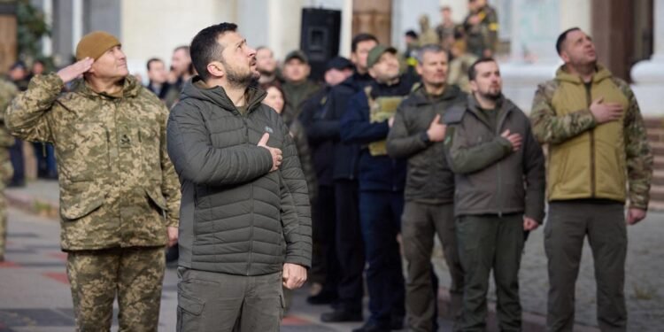 Simbólica visita de Zelenski a Jerson, aunque Rusia considera que nada cambió en la región