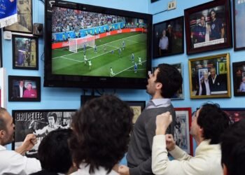 La TV de Qatar 2022: audiencia récord y tres pantallas en la Argentina