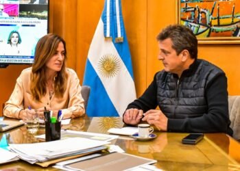 El Gobierno aumentará un 40% los montos de la Tarjeta Alimentar