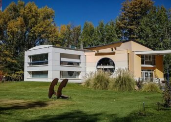 El Observatorio Pierre Auger logró avances tecnológicos tras una inversión de 15 millones de dólares