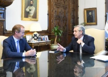 Alberto Fernández se reunió con Gustavo Bordet y analizaron la agenda de trabajo