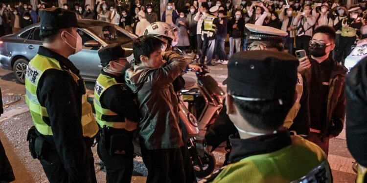 China acelerará la vacunación de las personas mayores contra la Covid 19