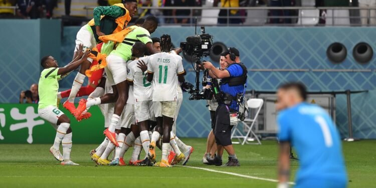 Senegal doblegó al Ecuador de Alfaro y lo eliminó del Mundial