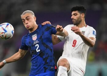 Inglaterra y Estados Unidos pasaron a octavos de final