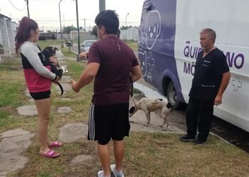 El equipo de Salud Animal y Zoonosis visita el barrio Monseñor Zazpe