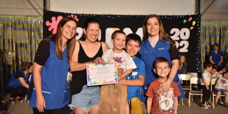 El Jardín Municipal Nº 1 agasajó a egresados y egresadas