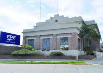 Entregan móviles a la EPE en la sucursal Rafaela