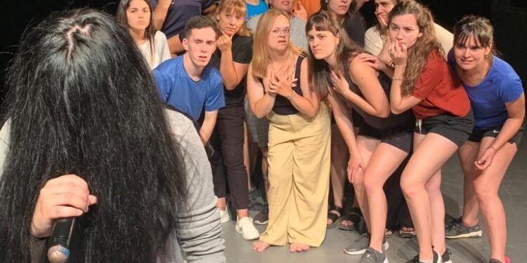 Muestra del Taller de adultos principiantes en La Máscara