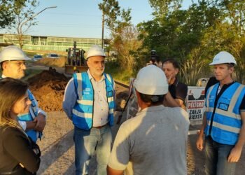 Funcionarios del ENOHSA recorrieron obras de cloacas en la región