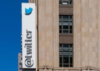 Renunció la jefa de seguridad de Twitter ante aumento de cuentas falsas en la gestión Musk