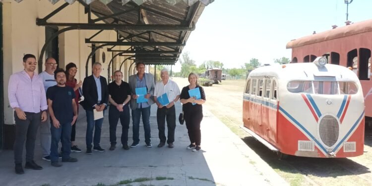 Ferromodelistas rafaelinos firmaron un convenio de colaboración con Ferrocarriles Argentinos SE