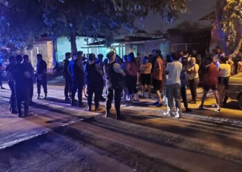 Vecinos del Barranquitas se movilizaron en una protesta