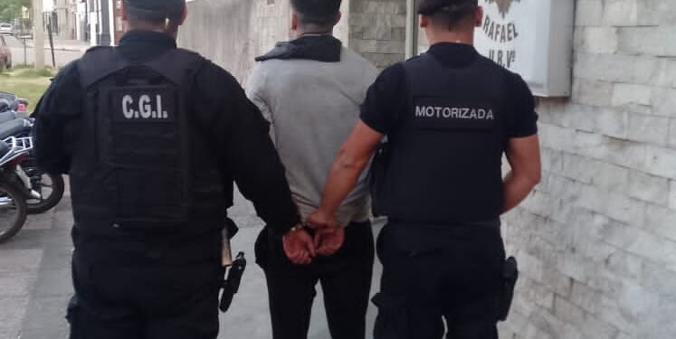 Salió de prisión y a las pocas horas estaba robando