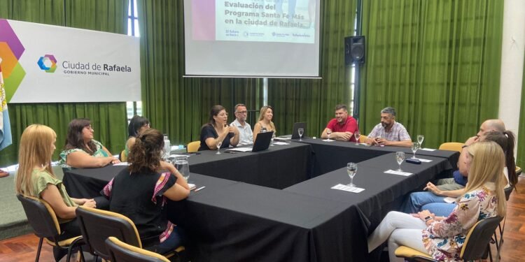 Continúa la evaluación del programa Santa Fe Más en Rafaela