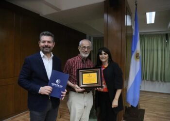 Homenajearon a Alcides Castagno en el Concejo Municipal
