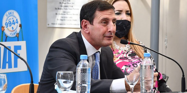 Colegio de abogados organiza una charla sobre derecho penal