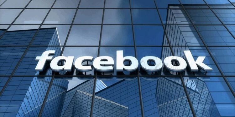 La casa matriz de Facebook y WhatsApp planea miles de despidos en todo el mundo