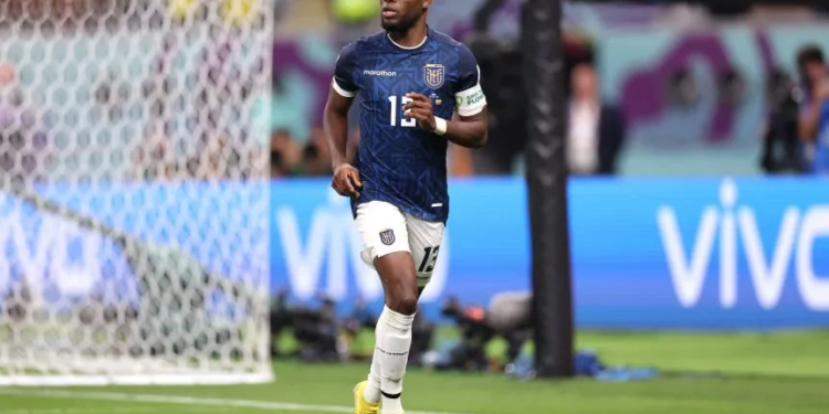 Ecuador, de la mano de Alfaro, sueña con la clasificación