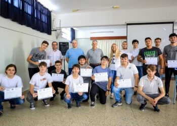 Estudiantes de la escuela Guillermo Lehmann recibieron la capacitación de “Mi Primera Licencia de Conducir”
