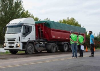 Incautaron más de 47 toneladas de soja que eran trasportadas sin documentación