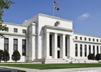 La Reserva Federal subió la tasa 50 puntos