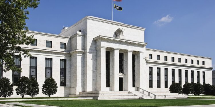 La Reserva Federal subió la tasa 50 puntos