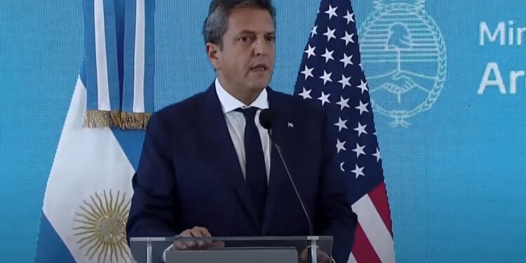 El Gobierno firmó con EEUU un acuerdo de intercambio de información tributaria